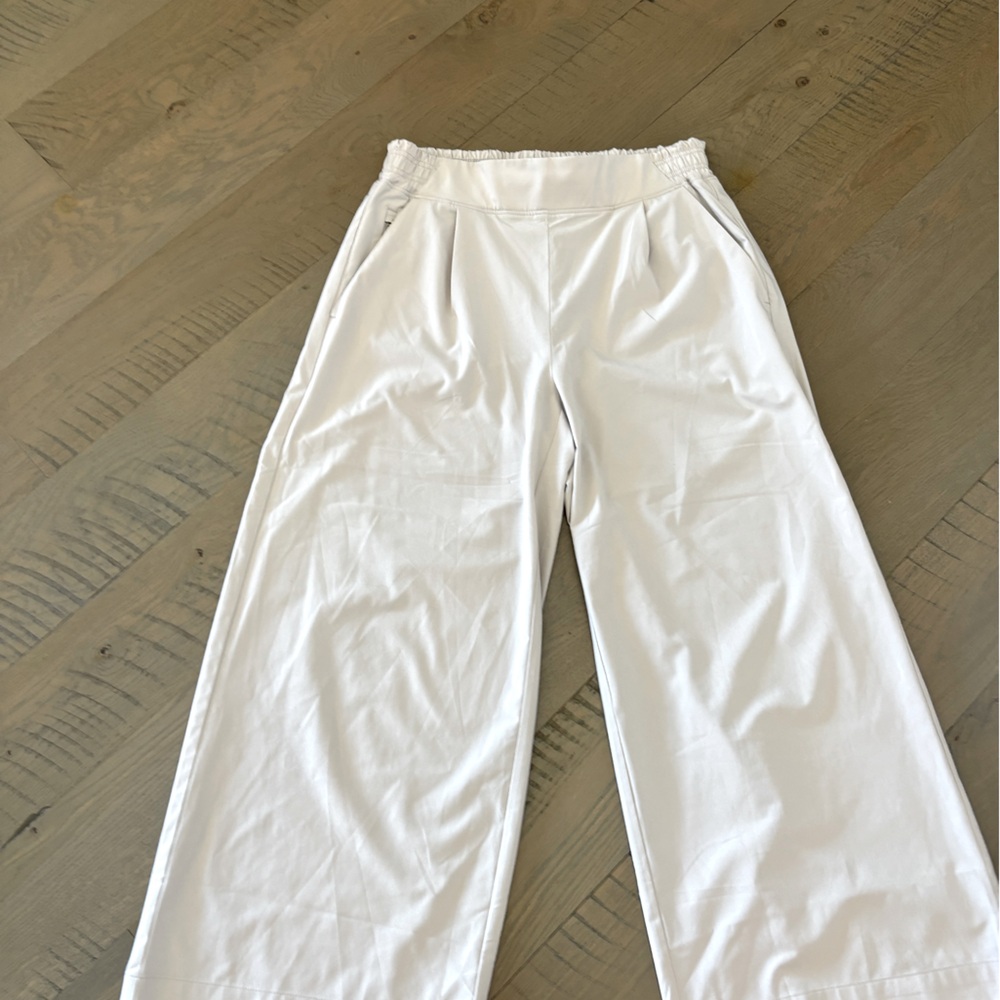 Athleta wide leg cropped travel pant